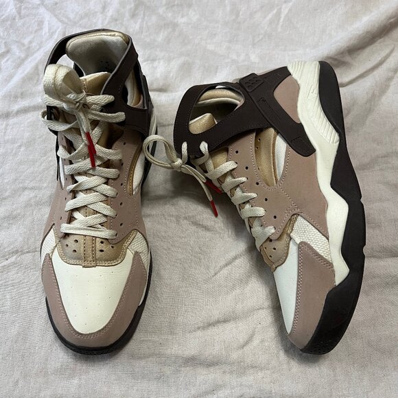 Nike Air Flight Huarache NAS - hemp/sesame/baroque brown, MEN 10.5 - Picture 1 of 7